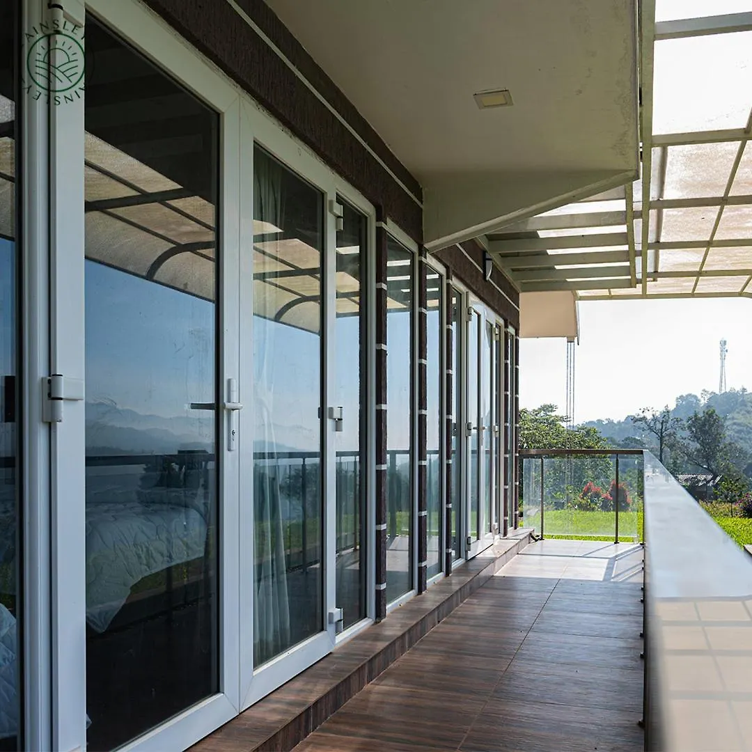 Ainsley Villa Vagamon